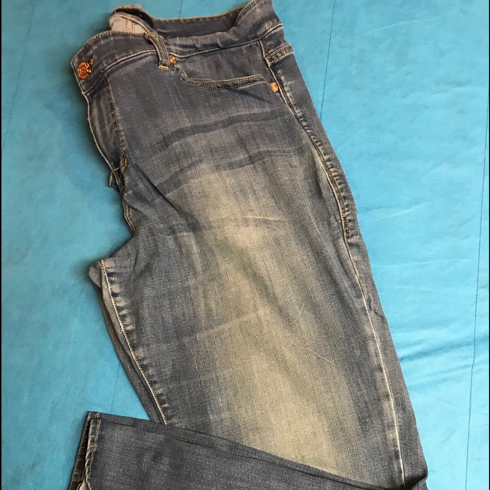 Jeans